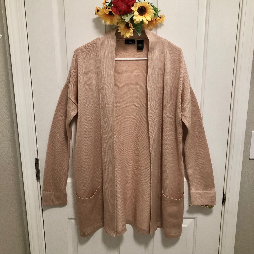 NWOT - Peachy-Rose Open Cardigan Sweater